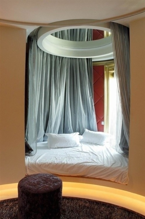 alcove beds pictures - looks so cozy!