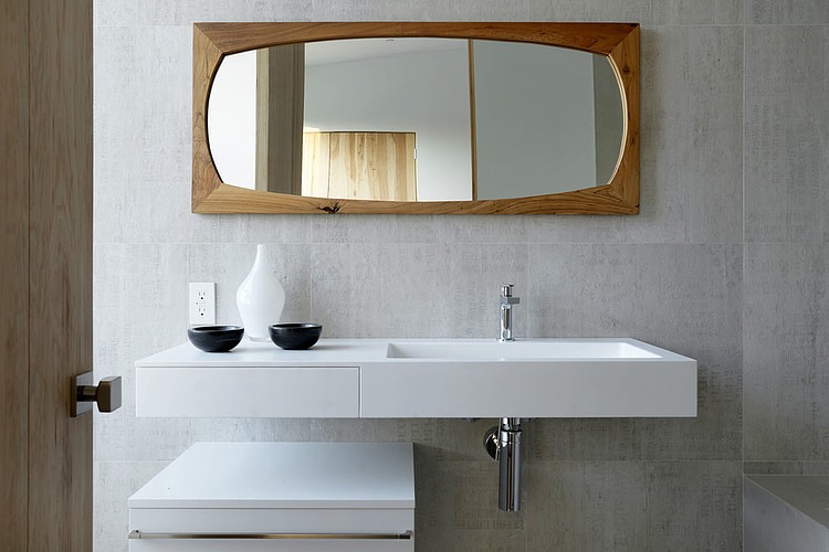 Bath Mirror, Modern Residence Style