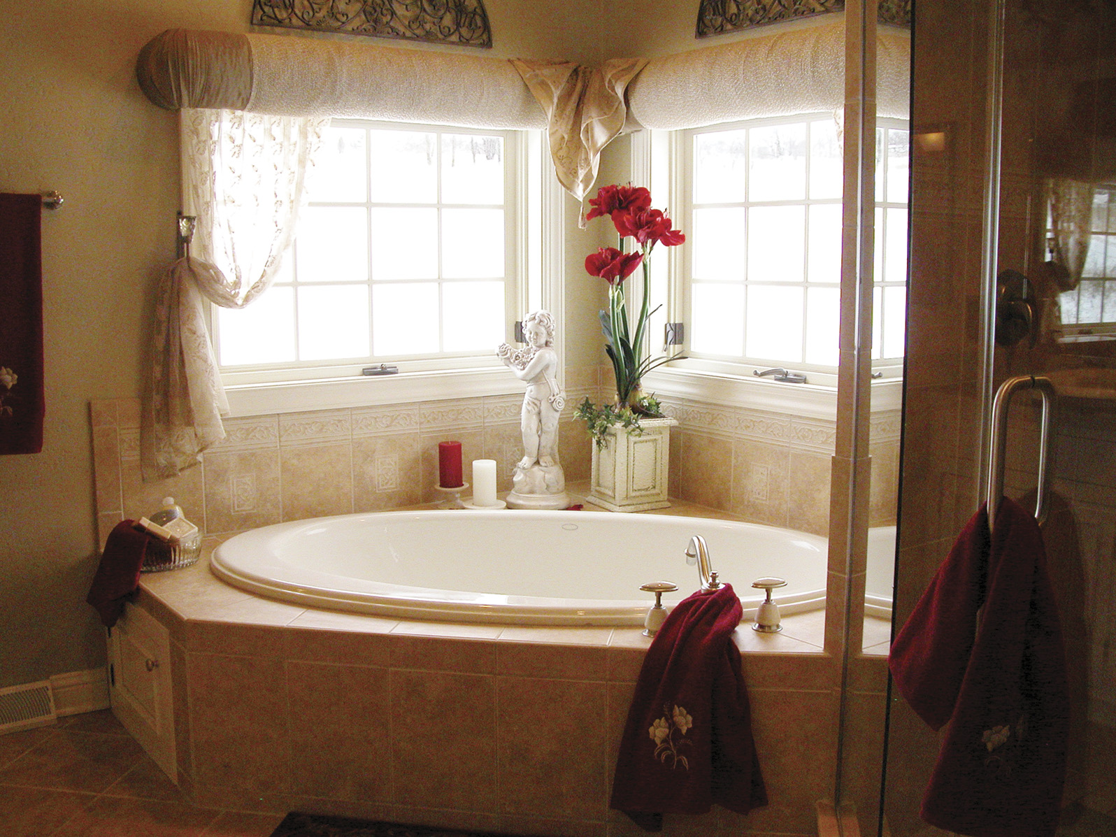 23 Natural Bathroom Decorating Pictures