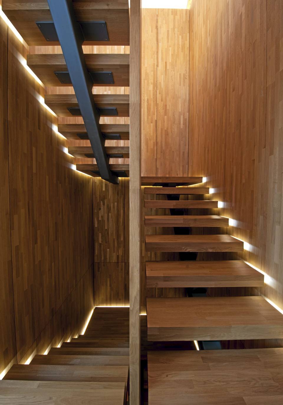 Staircase Light Feature