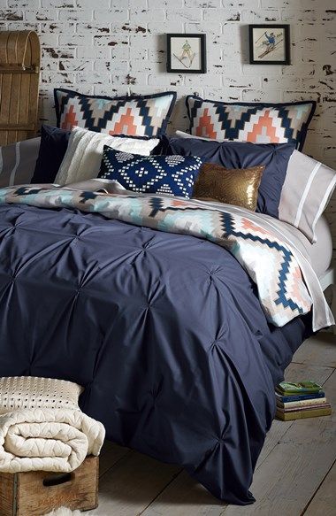 Absolutely loving colorful blue bedroom and all of this gorgeous texture