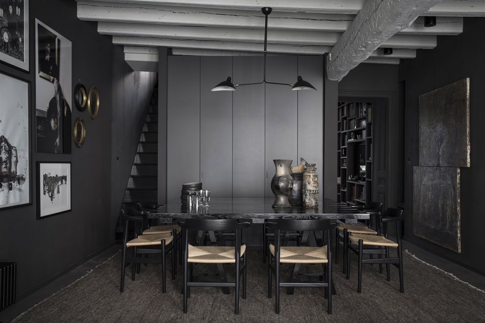 Beautiful apartment in gray designed by Maison hand