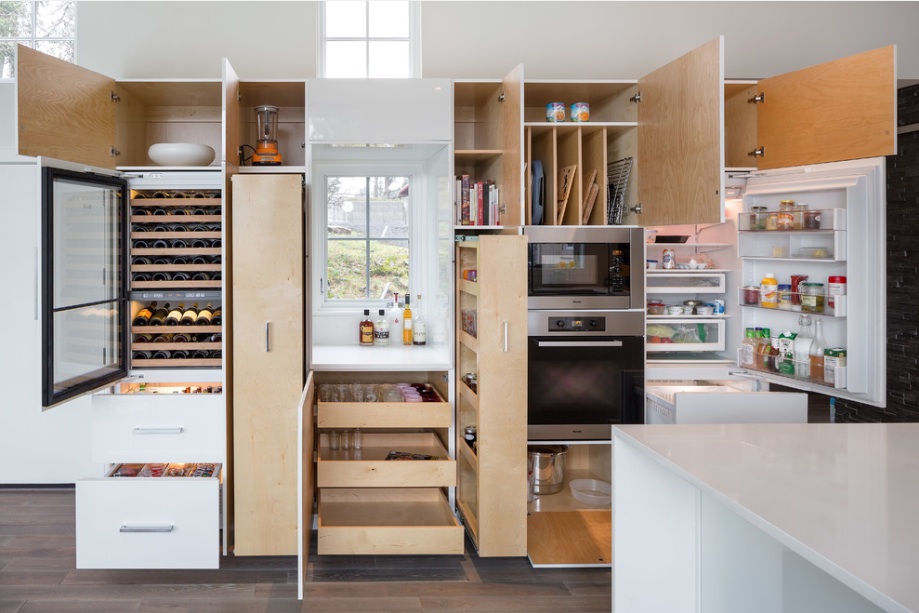 vertical kitchen storage