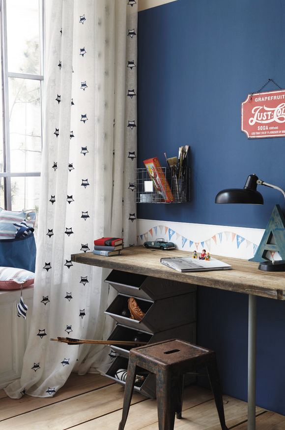 Blue Wall Wooden Desk in Kids Room