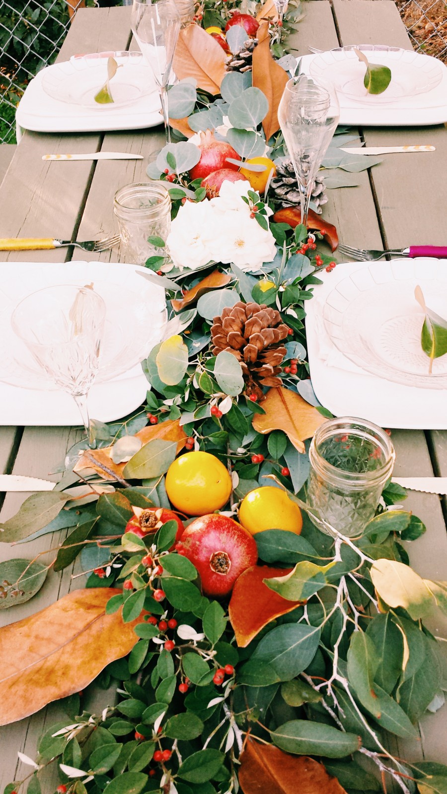 Last Minute Thanksgiving Table Scape Inspiration