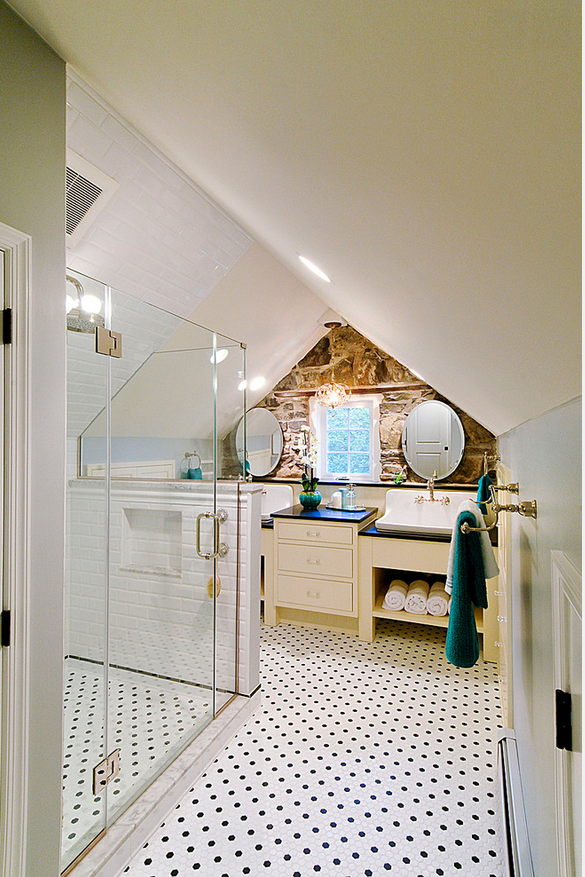 21 Beautiful Bathroom Attic Design Ideas & Pictures