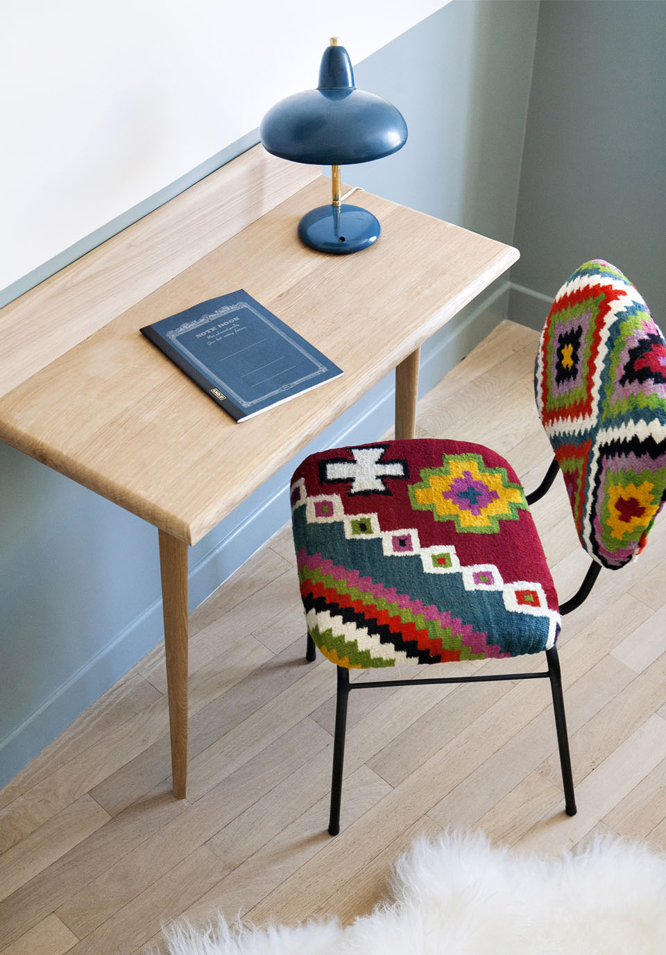 Wooden Small Work Table with Colorfull Chair Design