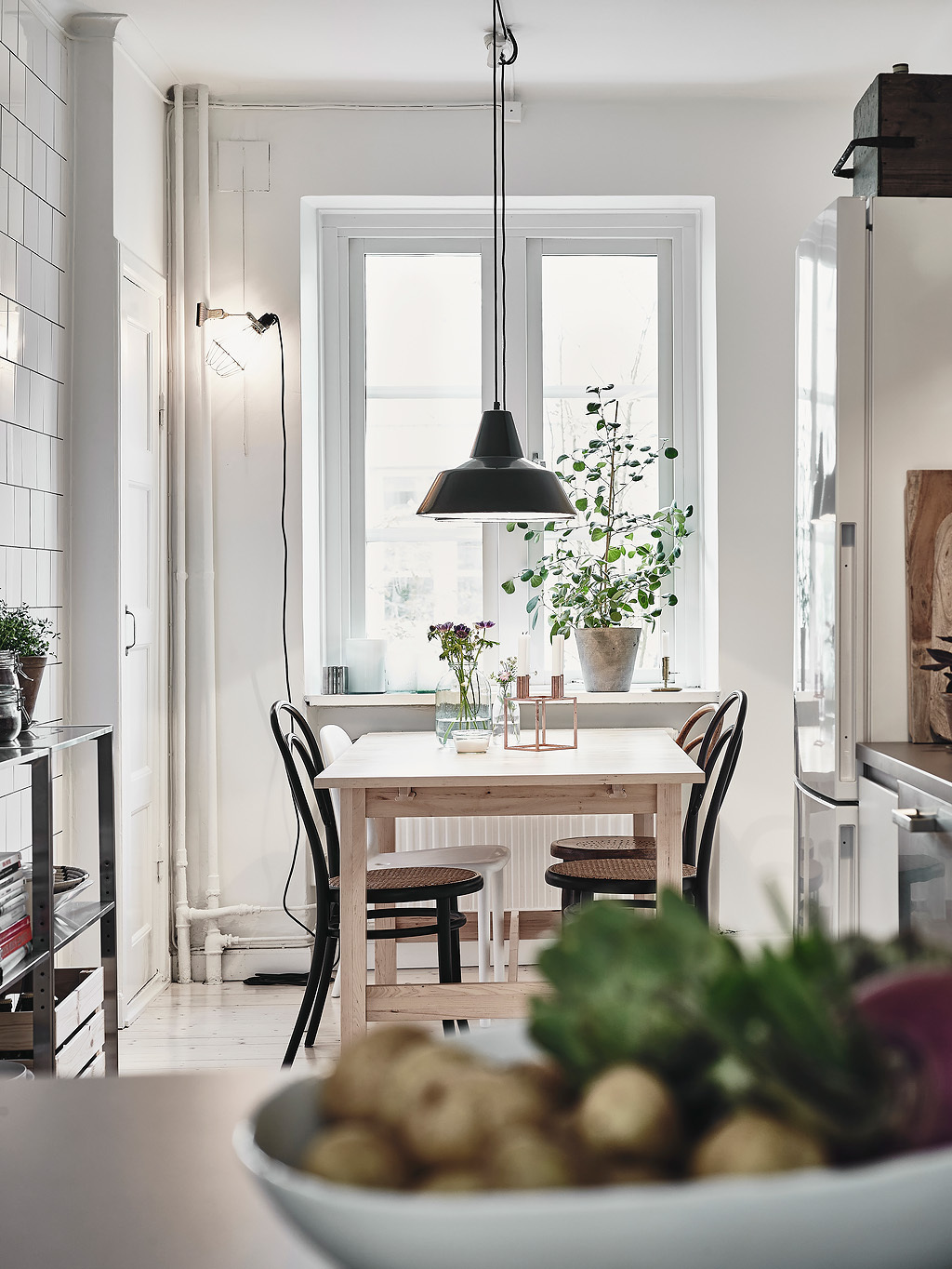 Scandinavian style apartment Small Space Dining Room