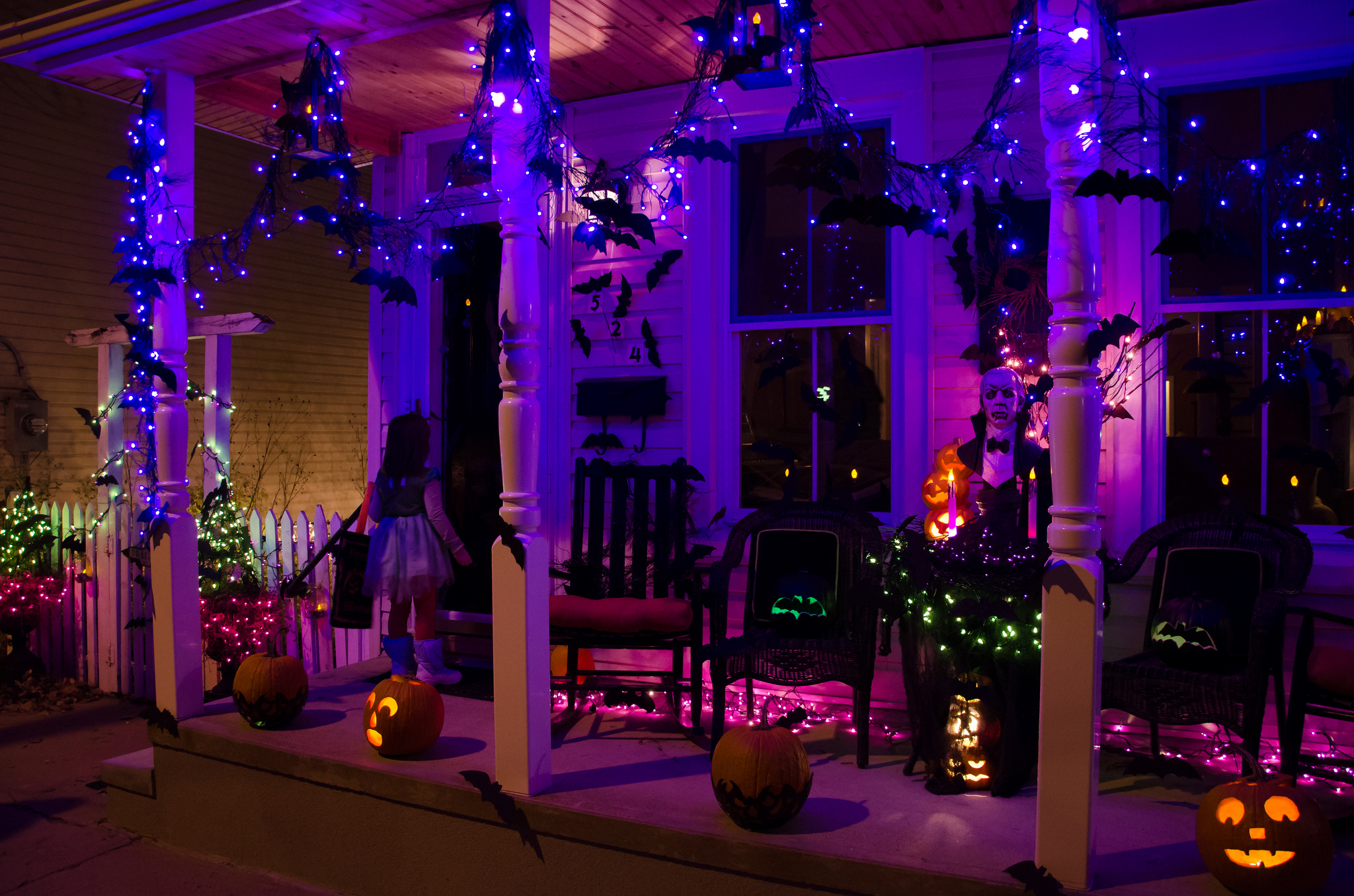 Complete List of Halloween Decorations Ideas In Your Home