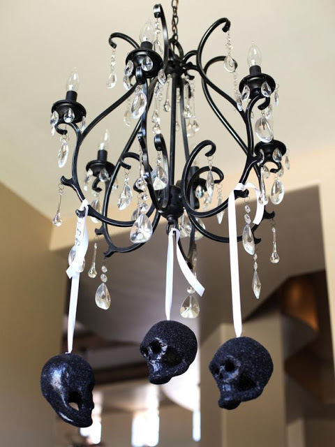Black and White Halloween 2016 Decorations
