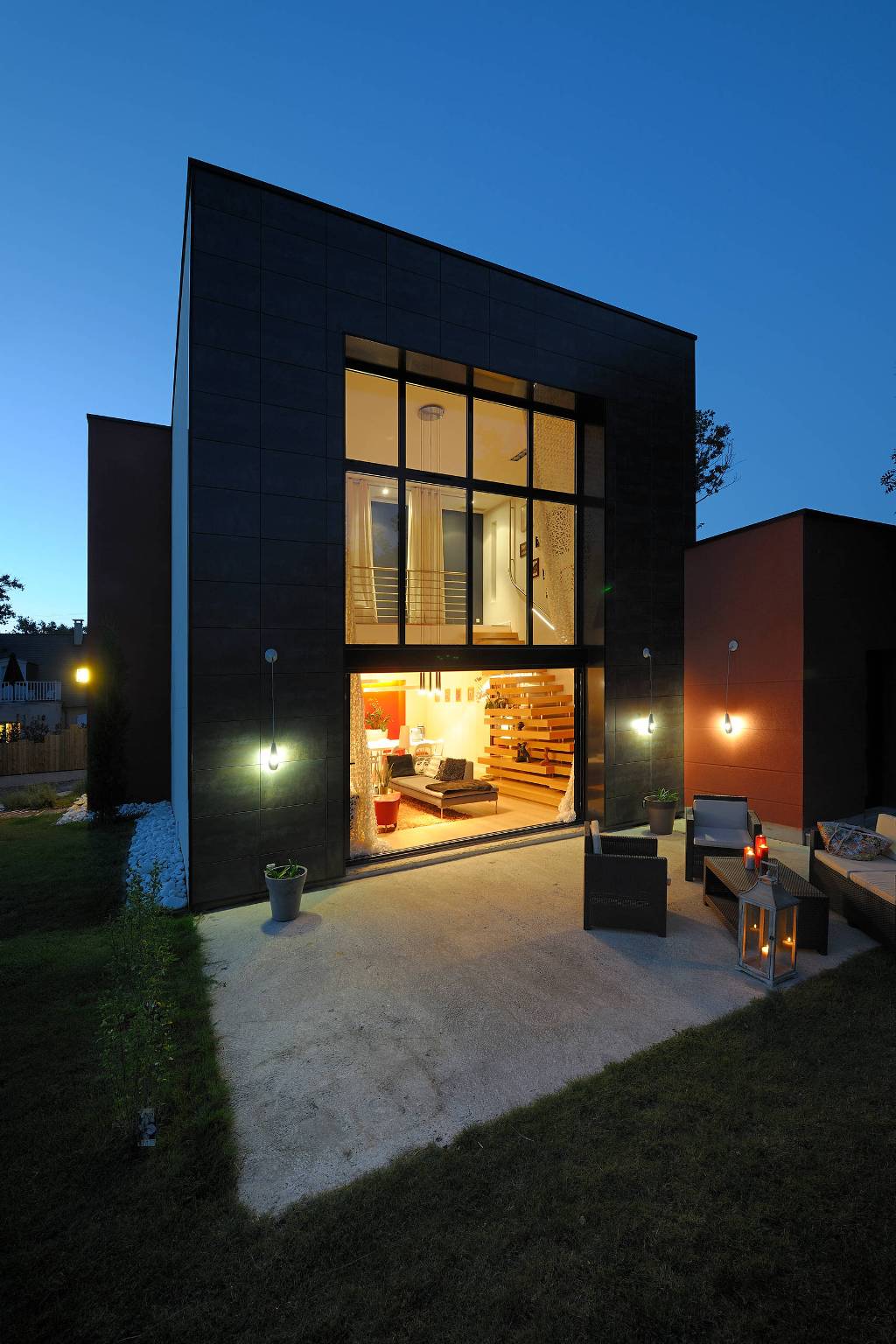 Construction of Modern House By STUDIO SD