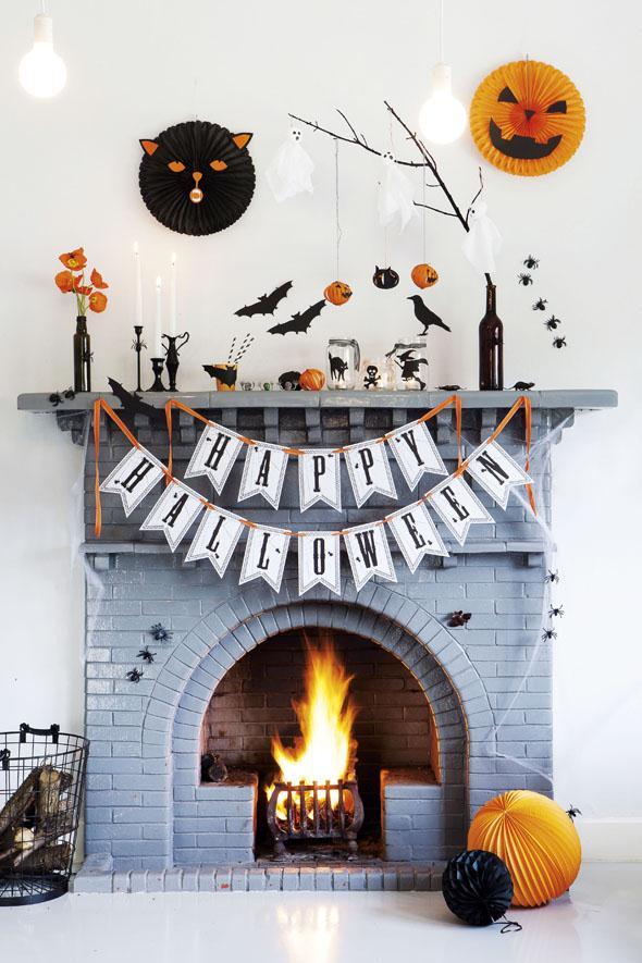 Make your fireplace white Halloween decorations