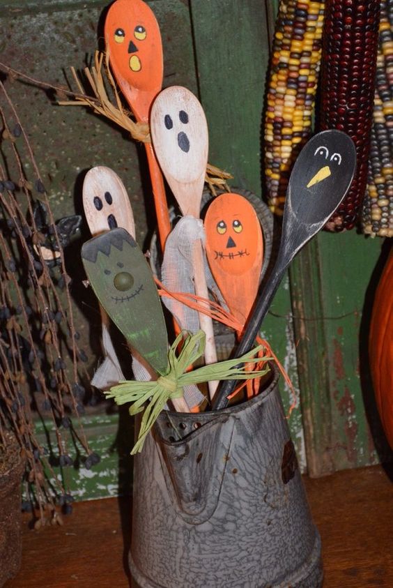 Primitive Halloween Fall Wooden Hand painted Spoons