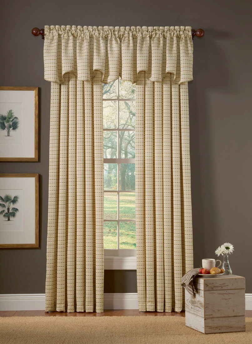 Small Window Curtain Ideas