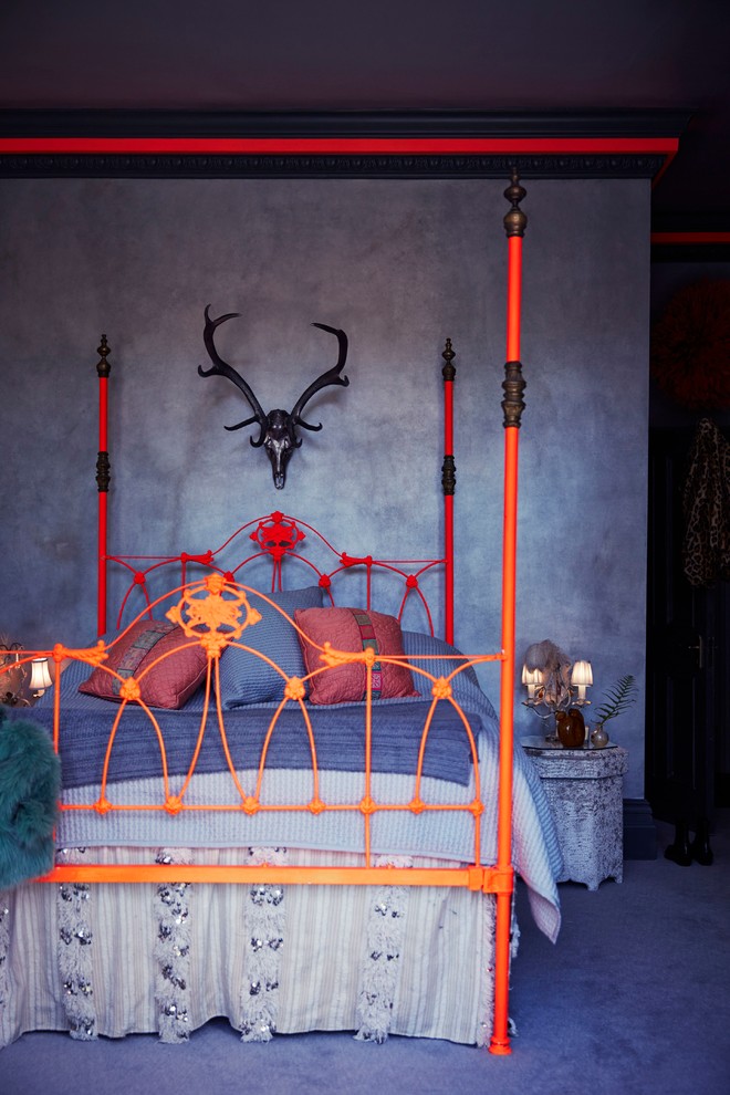 eclectic bedroom Black Skull, Unusual Colors