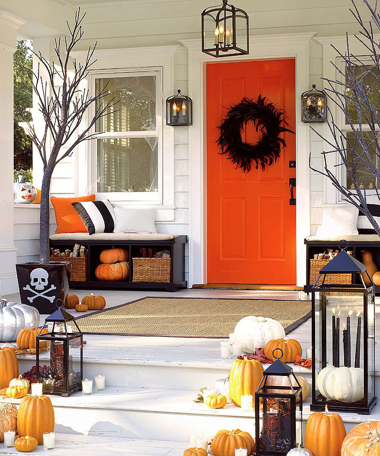 halloween porch decorations on door