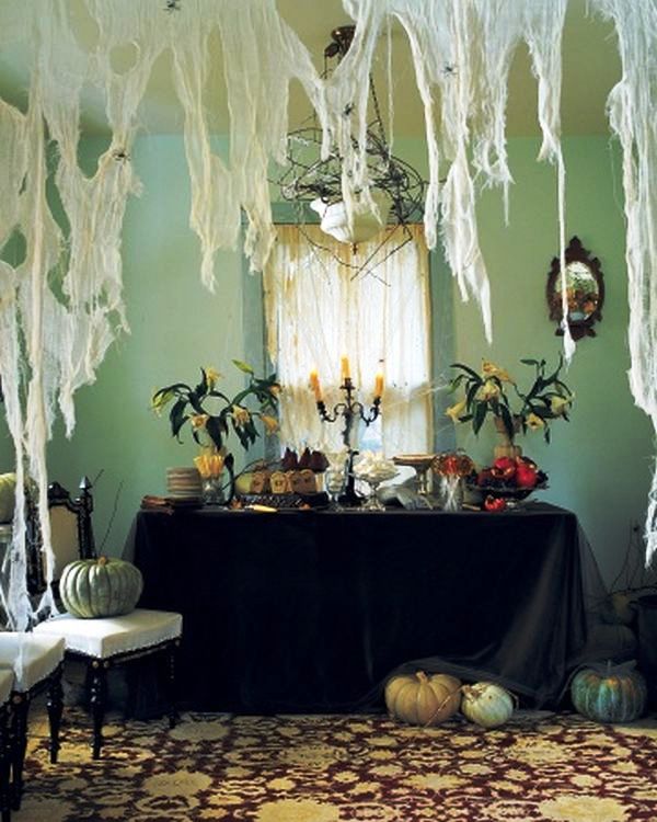 table halloween decor
