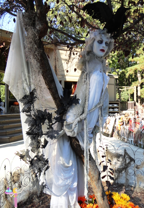 woman ghost tree halloween decor