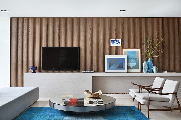 Living Room Mid-Century Modern Design