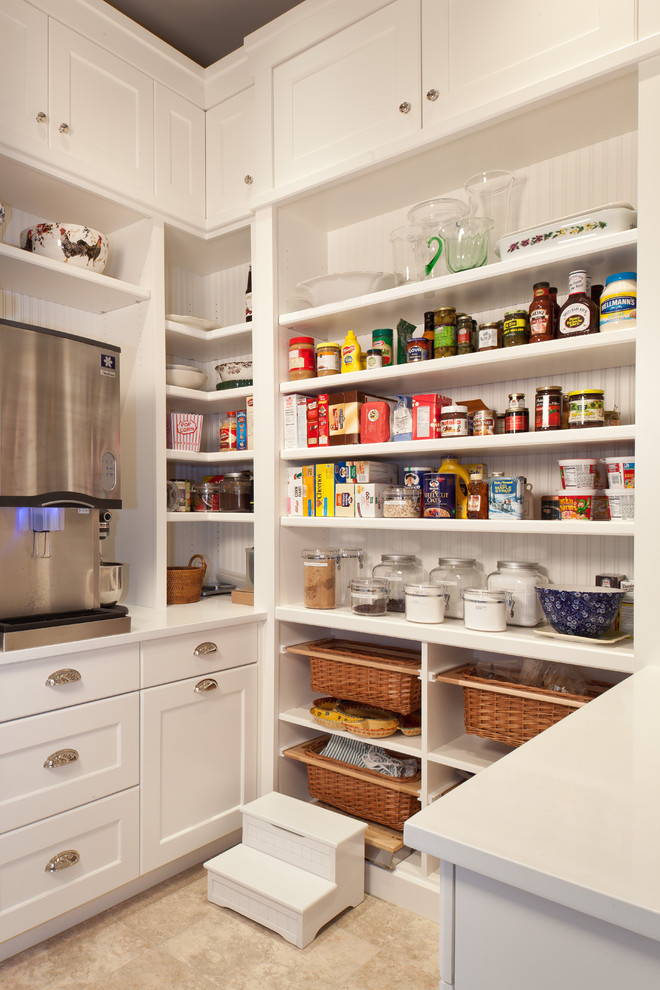 dream walk in Kitchen pantry With small Manitowoc ice machine