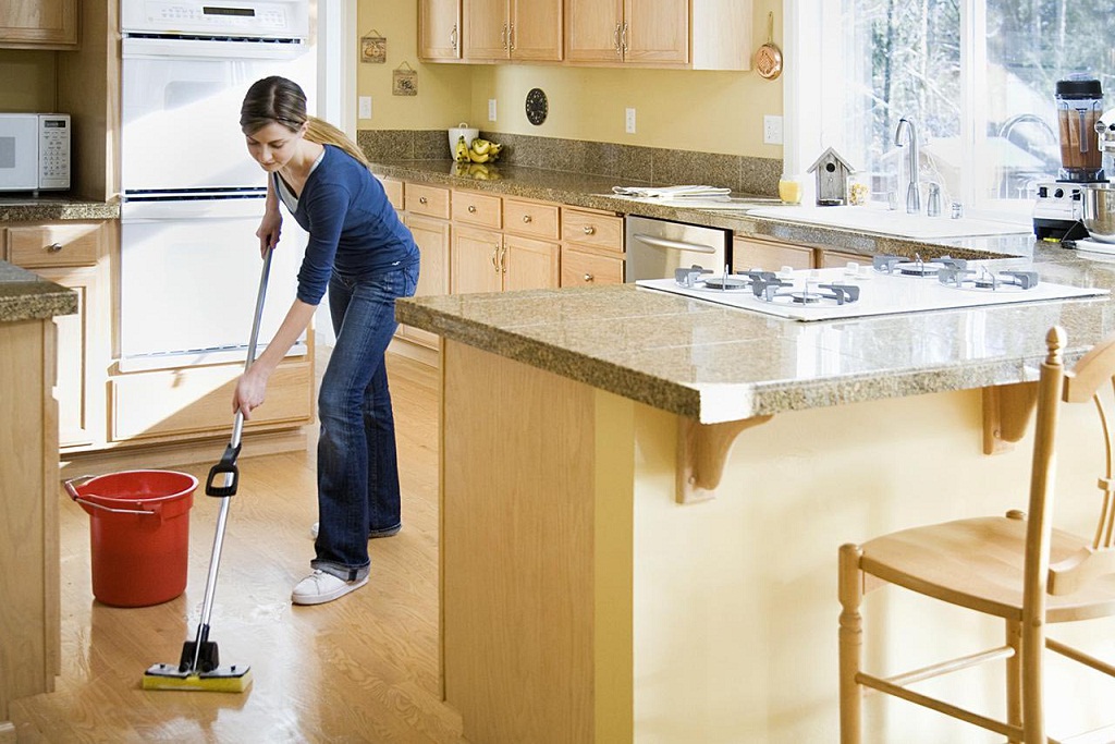Must-Know Hacks to Cleaning Kitchen Floors