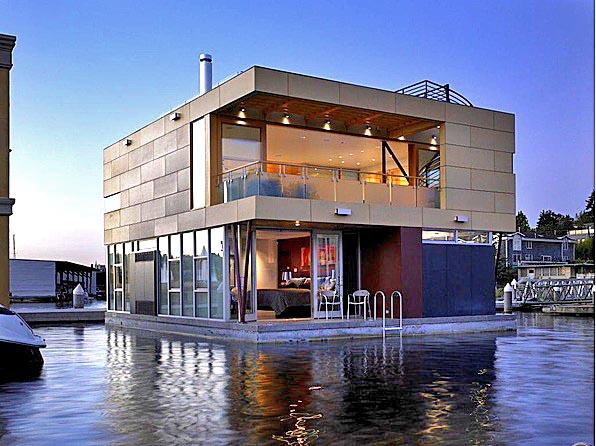 Floating home