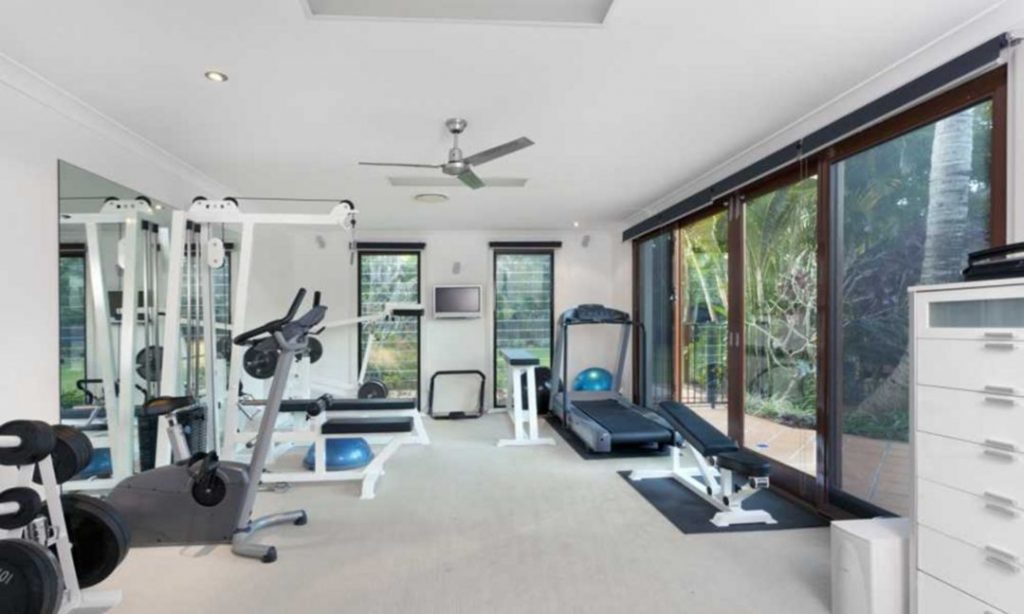 Get Fit in an Exercise Room