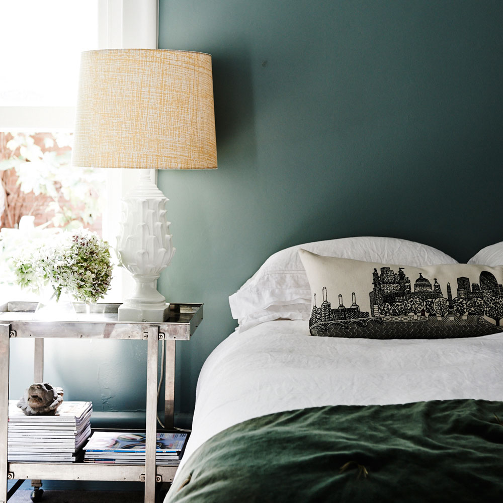 Change Your Bedroom’s Colour