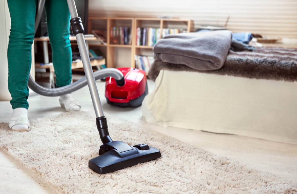 Use Vacuuming and Disinfectant Wipes to Keep Skirting Boards Clean