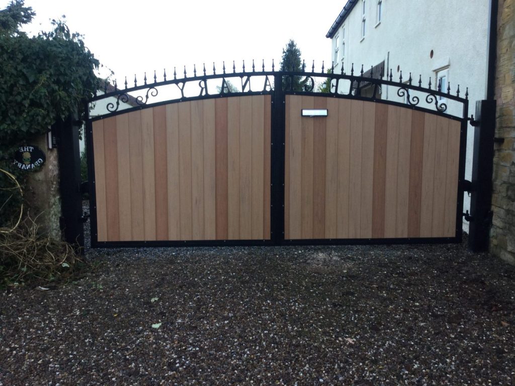 Electric Gates and Planning Permission
