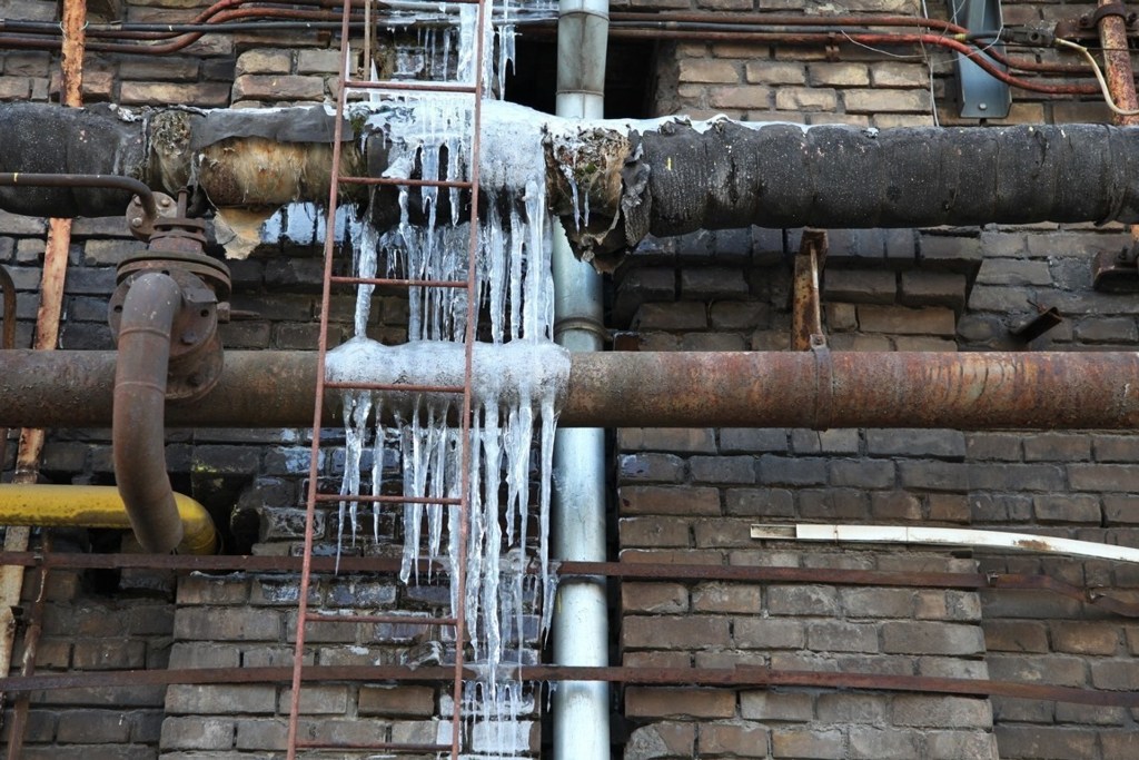 Petri Plumbing and Heating Inc Frozen Pipes