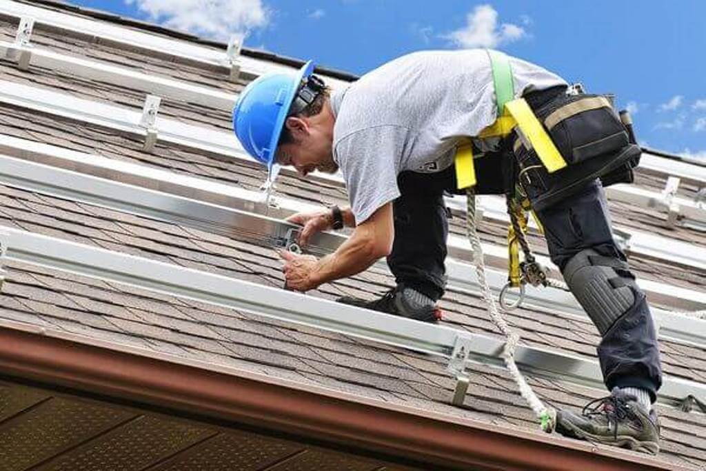 How to find an affordable roofer