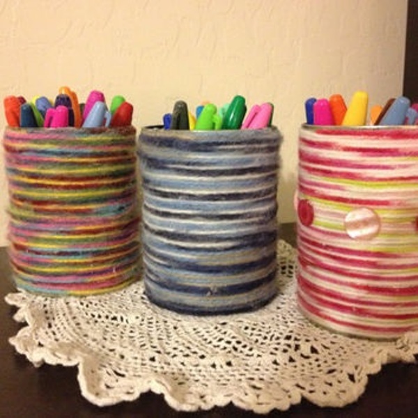 Yarn pencil holders