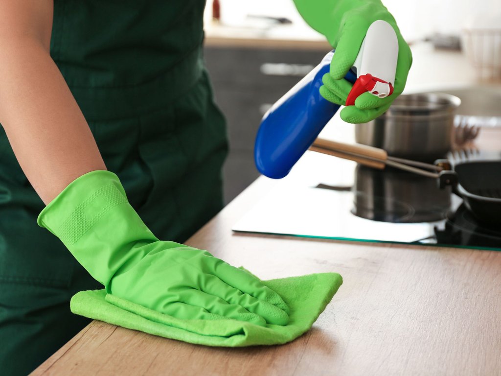 Vinyl Gloves Under Your Kitchen Sink1