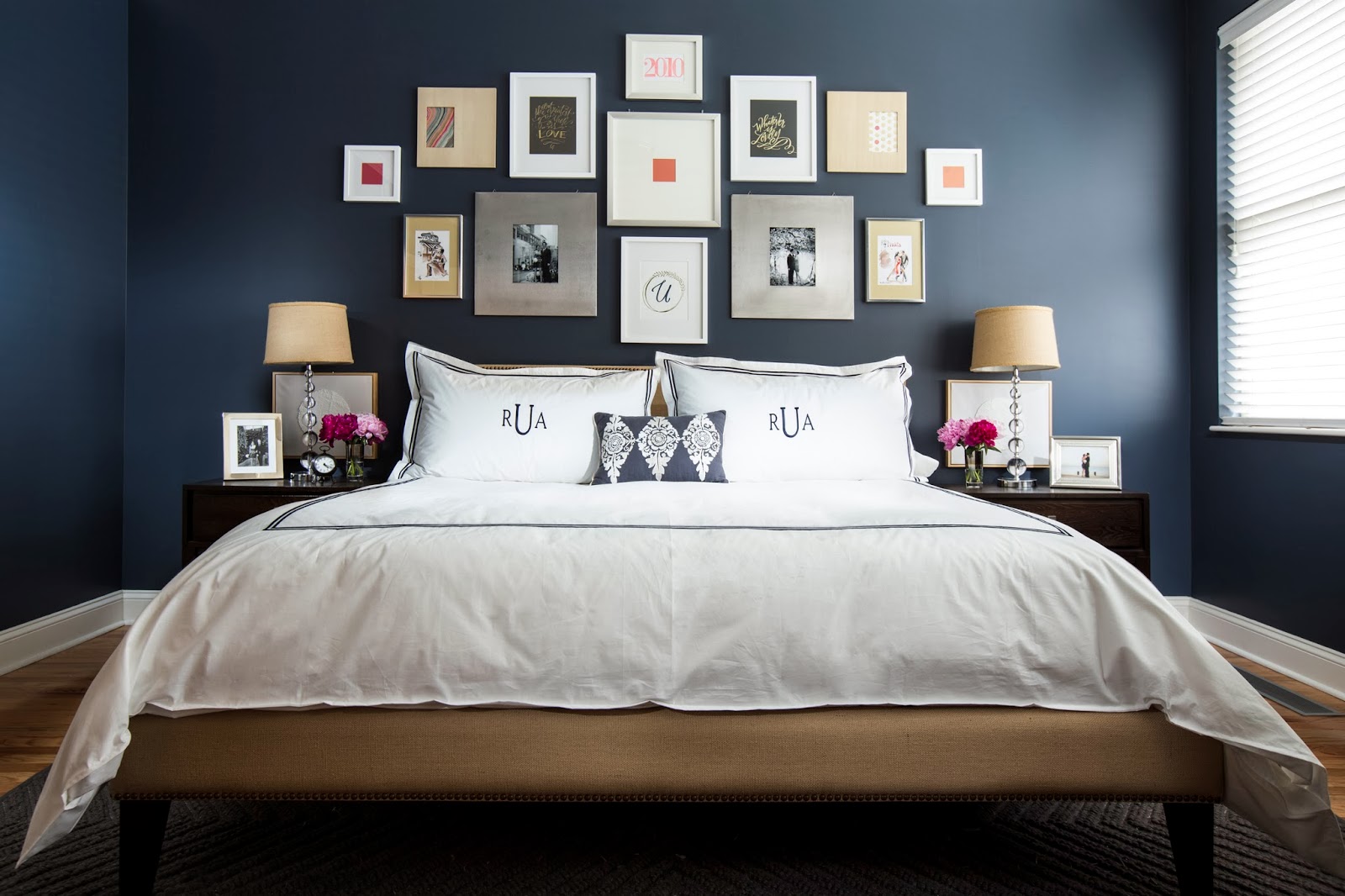 Navy & Dark Blue Bedroom Design Ideas & Pictures