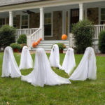 40+ Funny & Scary Halloween Ghost Decorations Ideas
