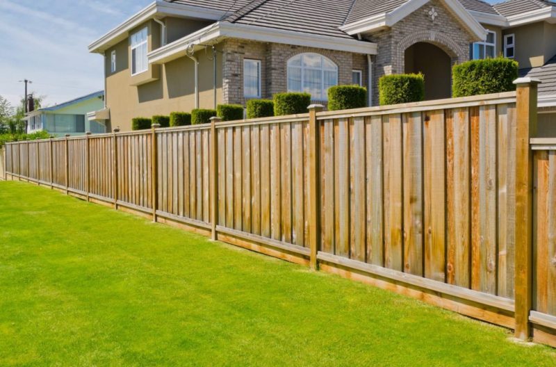 The Pros and Cons of Hiring a Fencing Company vs. DIY » Residence Style