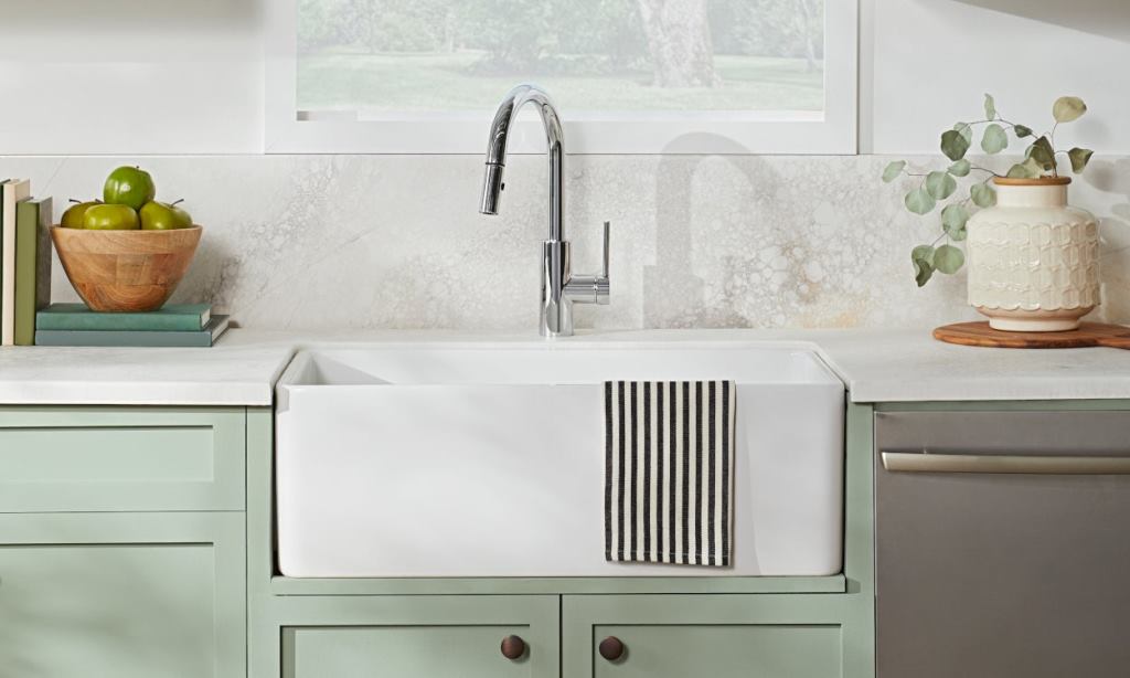 A Stainless Steel Farmhouse Sink, Stainless Steel Farm Sink