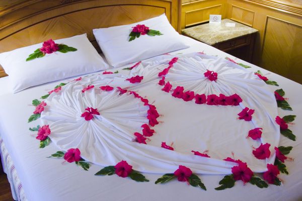 Mattress Is the Best Gift Ever for Newlyweds, Here Are the Top 4 ...