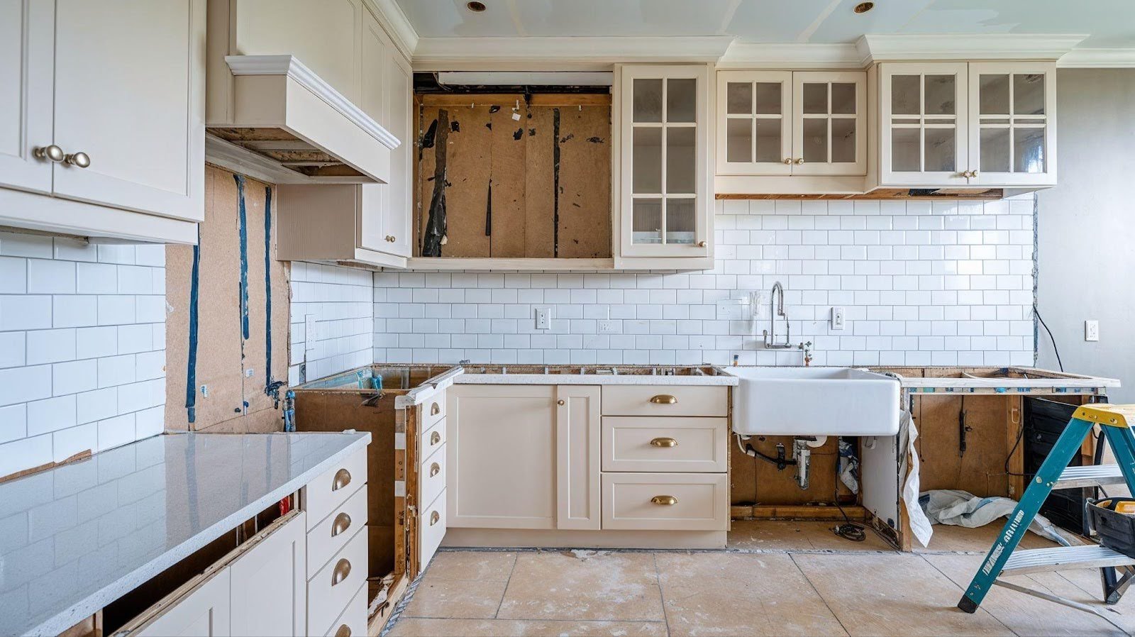 Smart Remodeling Tips for Small Kitchens and Bathrooms » Residence Style